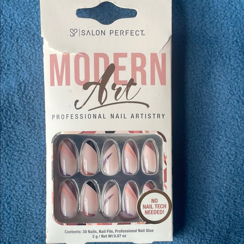 Modern Art Nail Set - Pink and Black